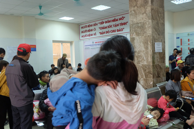 Vụ hơn 100 học sinh mầm non đồng loạt bị phát hiện nhiễm sán: Công ty cung cấp thực phẩm đã âm thầm gỡ biển hiệu từ lúc nào-3