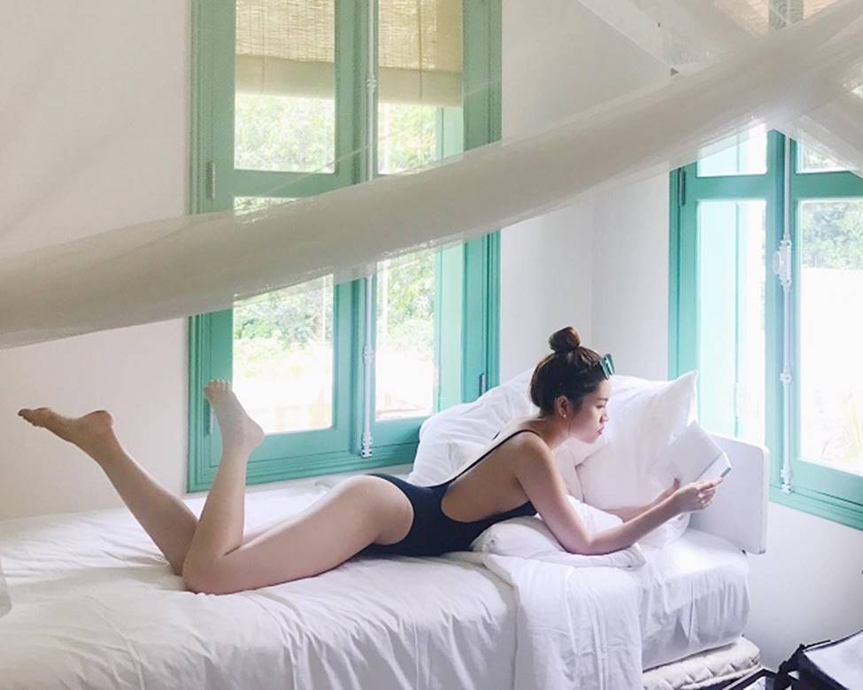 Body nóng bỏng của Vân Hugo và 2 MC có dáng đẹp nhất Việt Nam-15