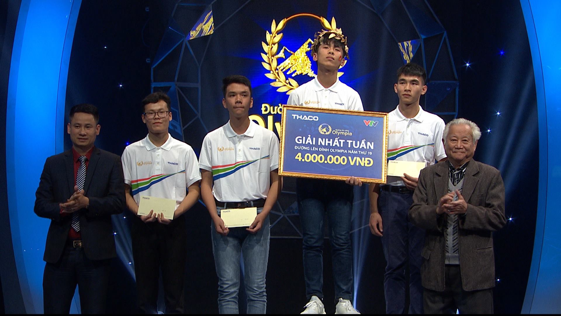 Biểu cảm thi Olympia dễ ợt ấy mà của thí sinh giành vòng nguyệt quế Tuần gây sốt MXH-1