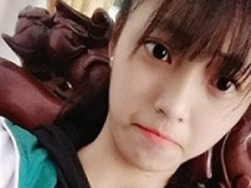 Người mẹ bất lực nhìn con rơi xuống hố nước tử vong khi dã ngoại-3