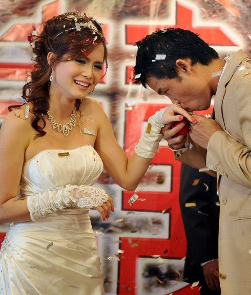 5 người phụ nữ ngang qua cuộc đời của danh hài tai tiếng Hiệp Gà, khác biệt nhất là với người thứ 3-3