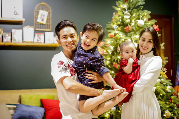Tiết lộ bất ngờ về Khánh Thi - Phan Hiển: Từ tên cha sinh mẹ đẻ, khác biệt gia thế cho đến cuộc gặp đầu tiên-6
