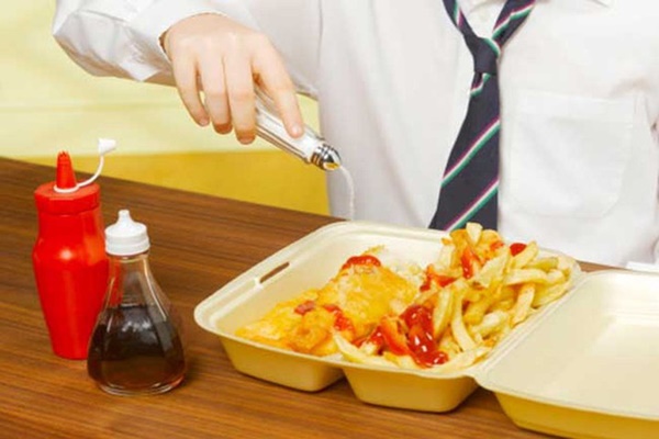 Những thực phẩm cần kiêng khi bị sỏi thận-1