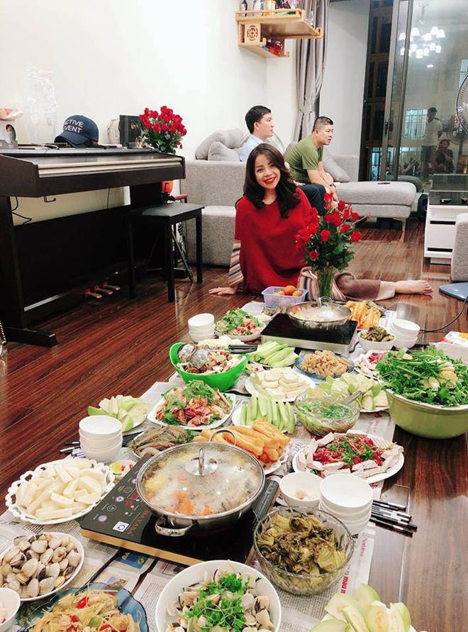 Người đẹp dao kéo của Sao mai điểm hẹn bị nói lấy hình đăng facebook giả cơm tự nấu-5