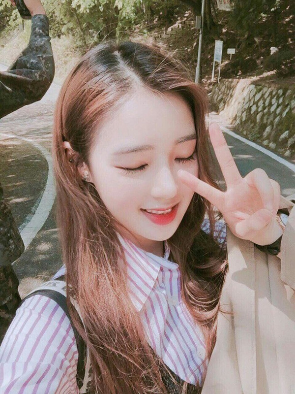 2 mẹ con hotgirl Hàn Quốc gây sốt MXH sau 3 năm: Từng trông như chị em nhưng nhan sắc hiện tại lại quá khác biệt-2