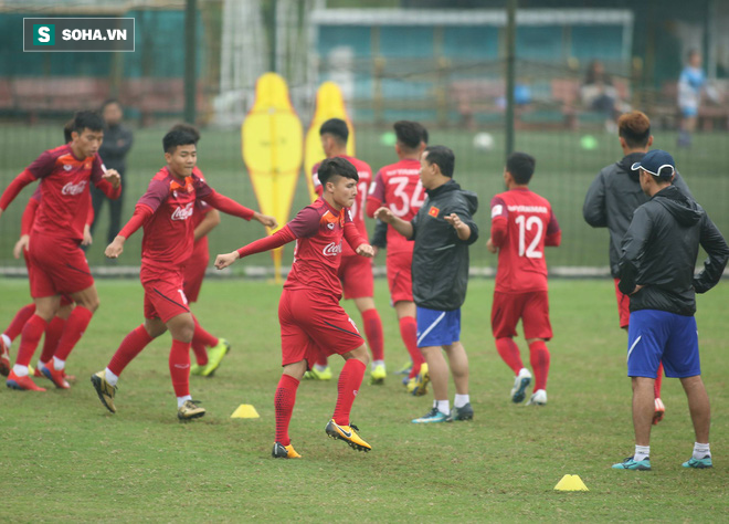 Thảm bại trước Thái Lan khiến U22 Việt Nam rơi vào thế khó tại SEA Games 30-1