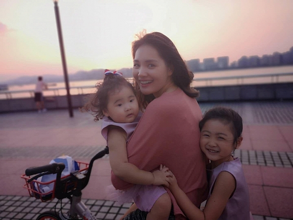 Chúc mừng sinh nhật con gái, Hoa hậu đẹp nhất Châu Á Hương Giang trải lòng về chuyện dạy con-6