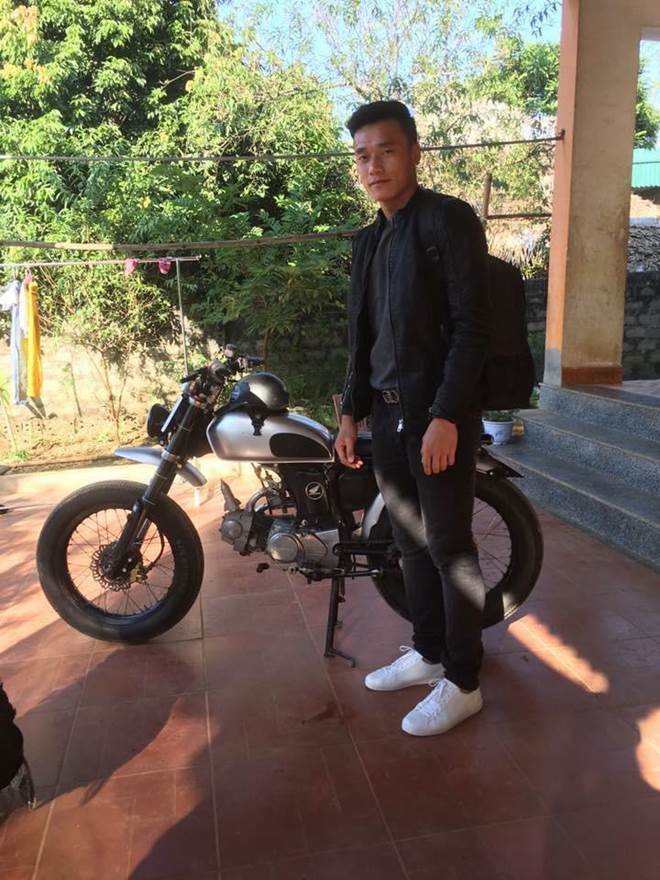 Từ cậu bé nghèo khổ, Bùi Tiến Dũng vụt sáng thành thủ môn diện hàng hiệu xa hoa-8