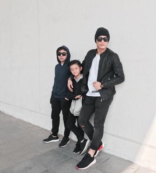 Từ cậu bé nghèo khổ, Bùi Tiến Dũng vụt sáng thành thủ môn diện hàng hiệu xa hoa-10