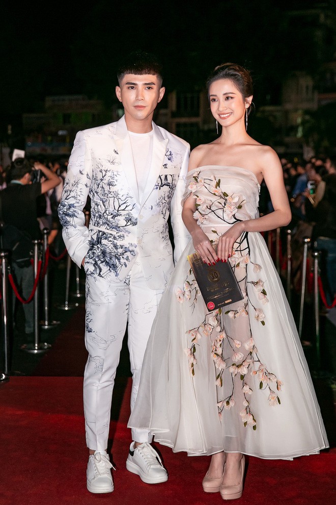 Những cặp bạn thân mới nổi của Vbiz: Ở bên nhau như hình với bóng, gây xôn xao nhất là đôi bạn thứ 2!-9