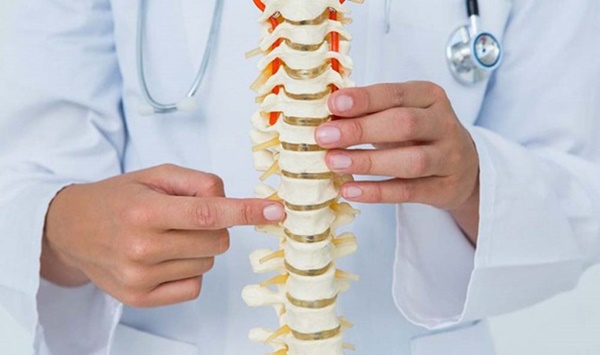 Người phụ nữ gãy 3 xương sườn sau trận ho, thủ phạm là đồ uống mà rất nhiều người thích-2