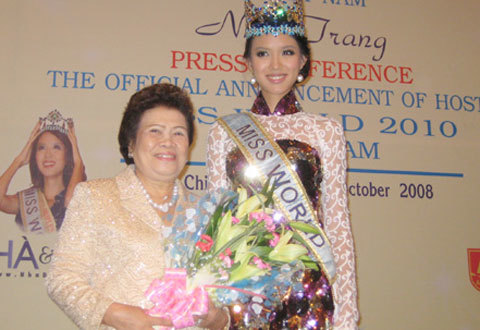 Vụ mất 30 ngàn tỷ: Tài sản khổng lồ, quyền lực phân chia nhà bà Tư Hường-2