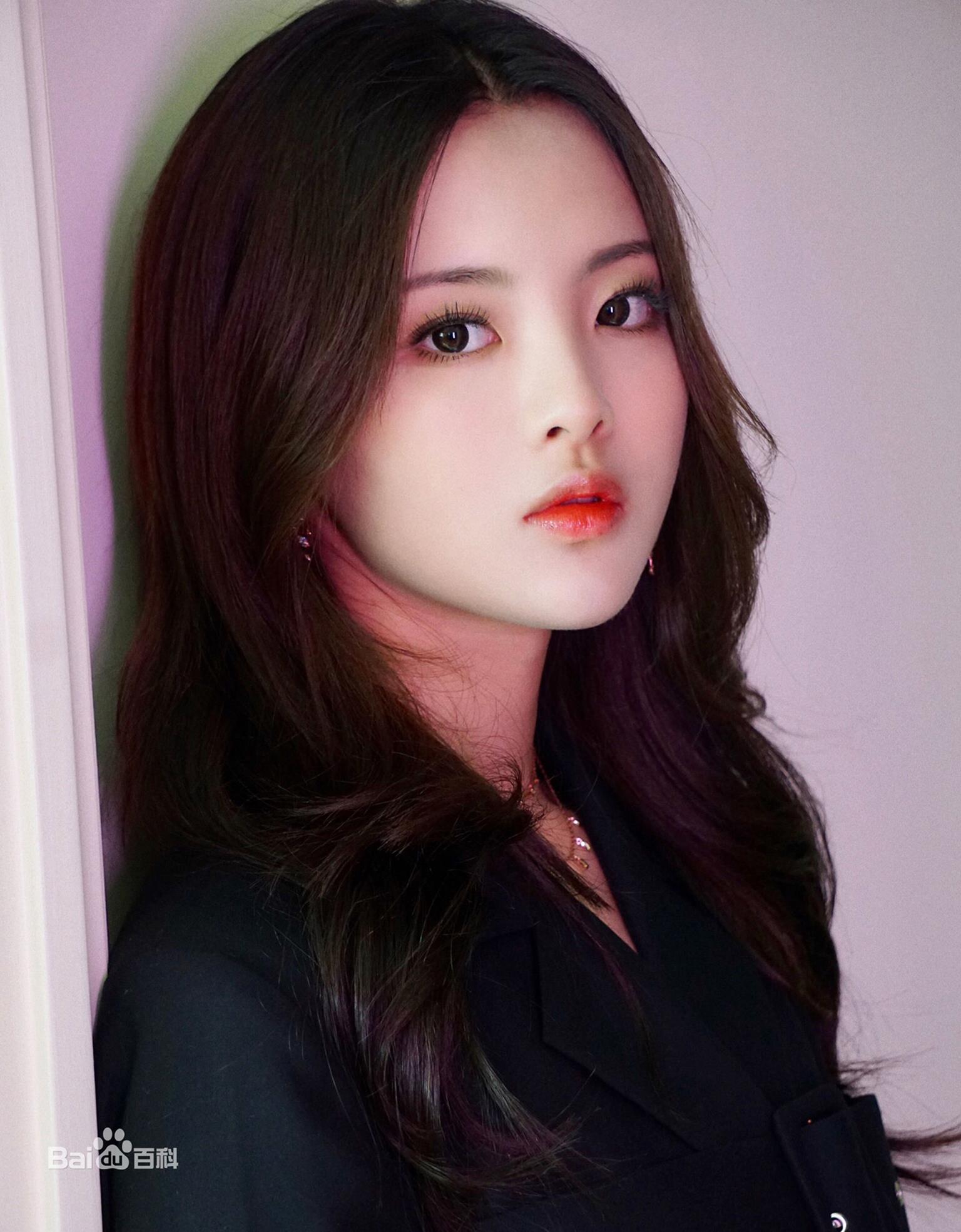 Không phải Lưu Diệc Phi, sao nữ 21 tuổi này được bình chọn đẹp nhất Trung Quốc-2