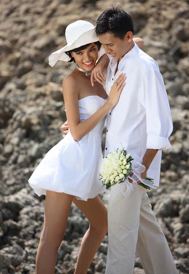 Siêu mẫu Việt nóng bỏng bị chê lấy chồng nghèo, không đẹp trai giờ ra sao?-5