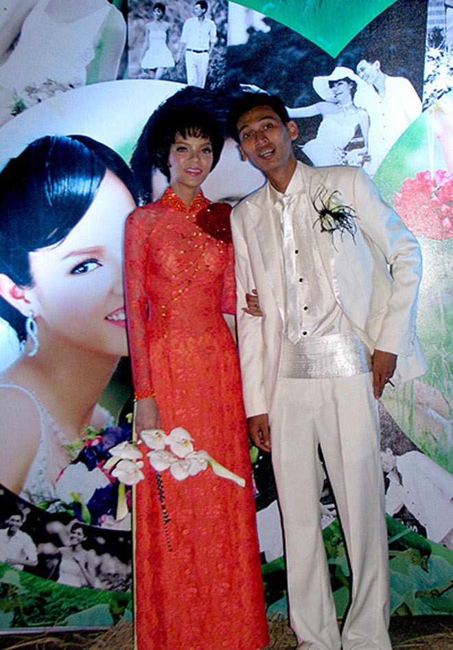 Siêu mẫu Việt nóng bỏng bị chê lấy chồng nghèo, không đẹp trai giờ ra sao?-8