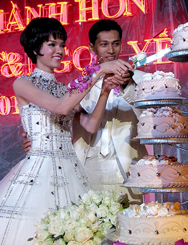 Siêu mẫu Việt nóng bỏng bị chê lấy chồng nghèo, không đẹp trai giờ ra sao?-7