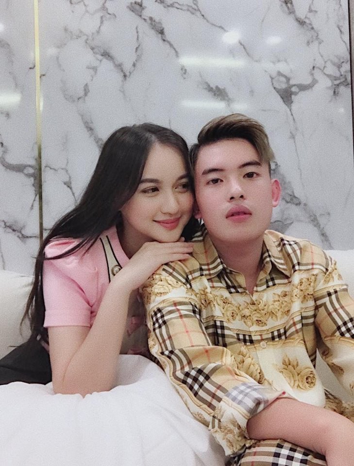 Club bạn trai hot girl Việt: Toàn những gương mặt điển trai, giàu có và cuộc sống ngập tràn đồ hiệu-7