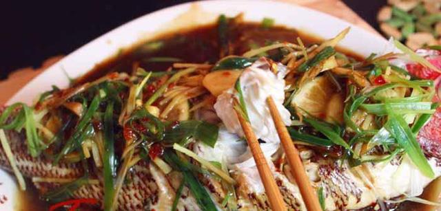 Cho gừng và hành vào món cá lúc nào để khử sạch tanh và nổi vị nhất?-2