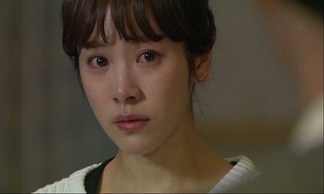 Chồng vung 2 tỷ để ép tôi ly hôn vì tôi là gà mái không biết đẻ, 3 năm sau tình cờ gặp lại nhưng cục diện thay đổi khiến anh ta ú ớ không nói nên lời-2