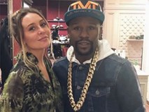 Floyd Mayweather bất ngờ hẹn hò mỹ nhân nóng bỏng kém 20 tuổi Floyd Mayweather bất ngờ hẹn hò mỹ nhân nóng bỏng kém 20 tuổi
