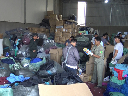 Sàm sỡ nữ sinh, cắn rách môi đồng nghiệp: Những án phạt kỳ quặc-5