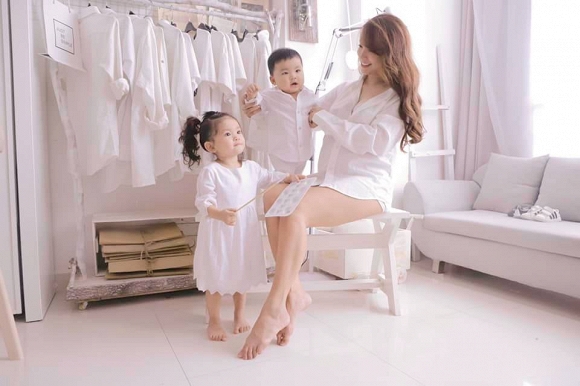 Bầu bí lần ba, ca sĩ Hải Băng vẫn xinh tươi, rạng rỡ đến phát ghen-1