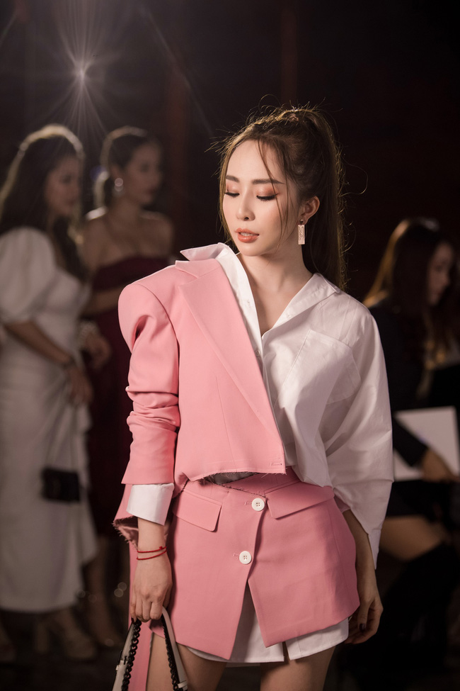 Cá sấu chúa Quỳnh Nga lần đầu xuất hiện sau tin ly hôn chồng với phong thái cực kỳ tự tin-2