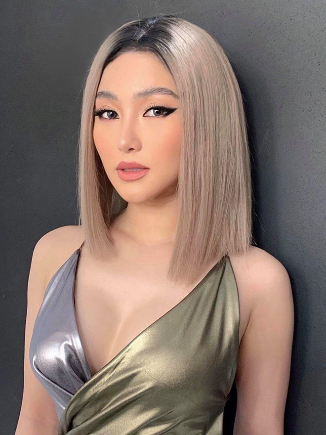 Hương Tràm và loạt sao Việt lột xác với màu tóc xám khói-1