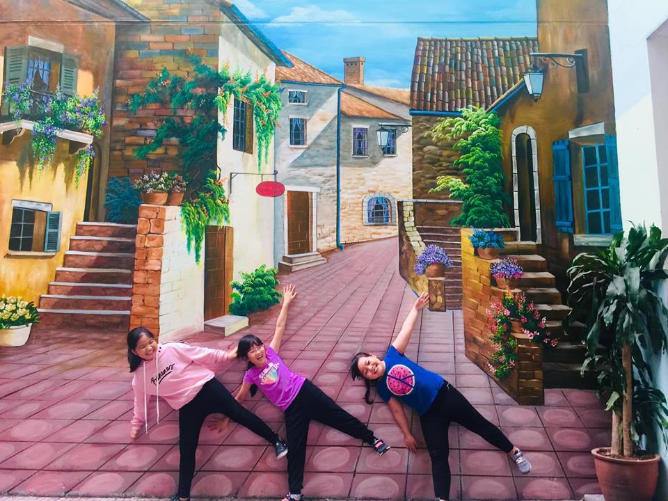 Thầy giáo biến những bức tường trường học thành điểm check-in tuyệt vời-10