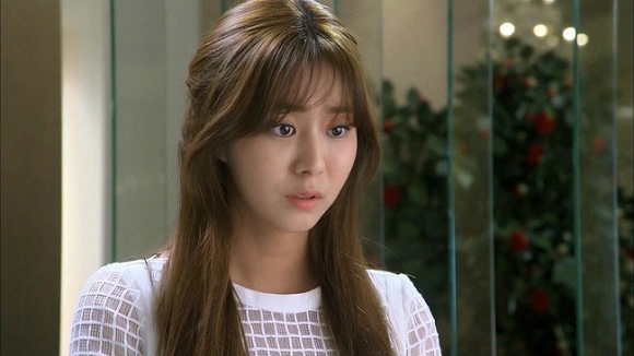 Bị bạn gái đá và cuỗm hết tiền theo người đàn ông khác, tôi đã âm thầm làm một việc khiến em vội vã ôm tiền đến trả-1