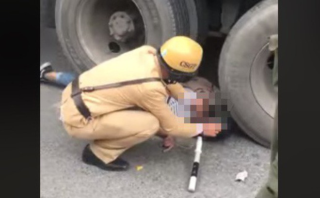 Cô gái bị bánh xe container chèn lên người - hiện trường vụ tai nạn ám ảnh nhất chiều nay-1