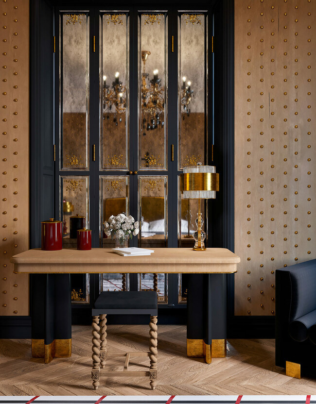 Đại gia thừa tiền mua vàng về dát, đính khắp nhà-14