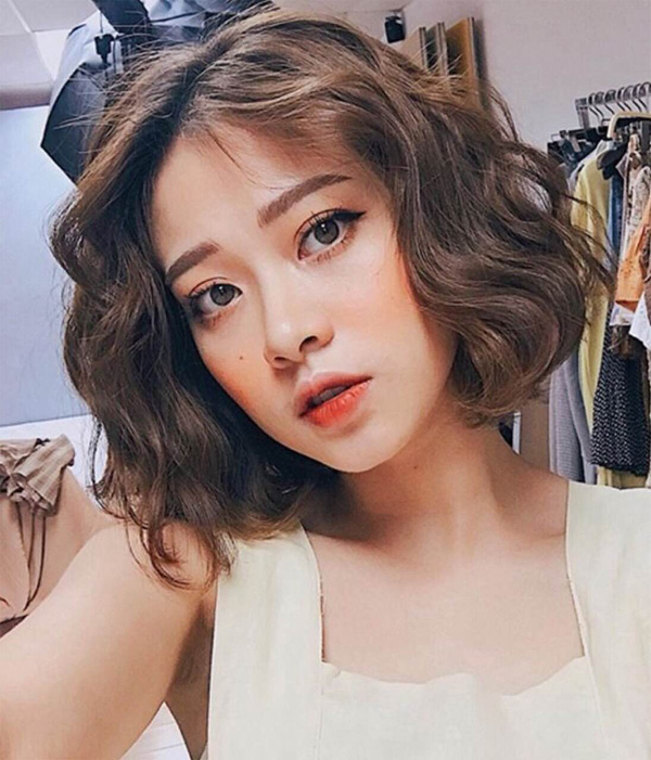 Chi 1,8 triệu để uốn tóc sương sương như hot girl mạng, cô gái nhận lại quả đầu không dám đi làm-3