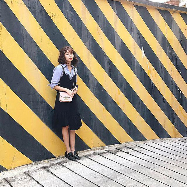 Cùng sinh năm 1989, Midu và Ngọc Trinh mang đến hai style hoàn toàn khác nhau-4