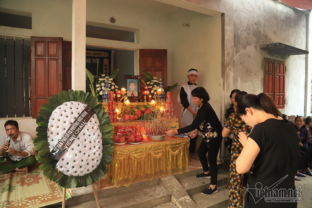 Không biết mặt bố, xa mẹ: Nam sinh chết đuối lạnh lẽo bên bà ngoại-6