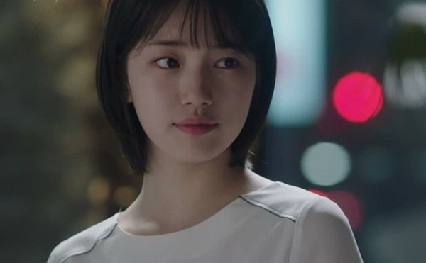 3 năm sau ngày dứt áo ra đi, chồng trở về quỳ gối cầu xin đòi gặp con thì nhận được câu nói chát chúa-2