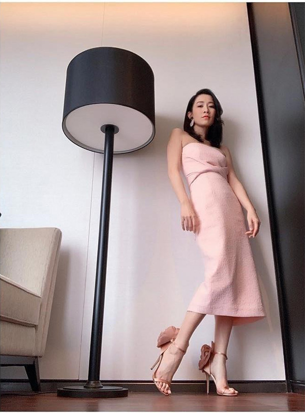 Xa Thi Mạn rất đẹp nhưng cô vẫn nhiều lần mắc lỗi mặc xấu-4