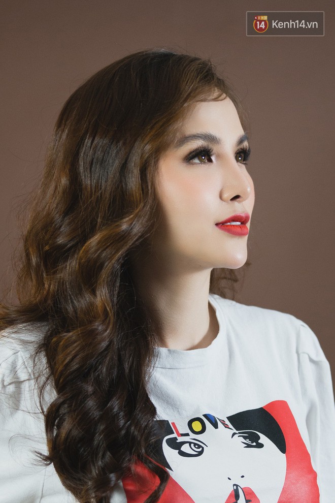 Diễm Hương chính thức nói về tin đồn ly hôn lần 2: Tôi không phải kiểu người nay chia tay mai lại dắt nhau đi biển làm trò cười!-7