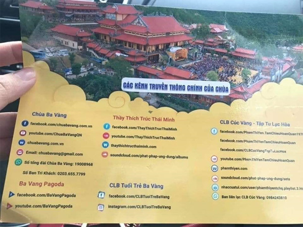 Cắp sách đến học chùa Ba Vàng cách tiếp thị, thu tiền-3