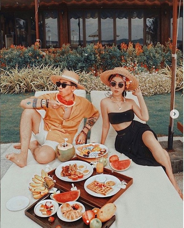 Nhìn body đẹp mê mẩn của em sinh đôi Hà Tăng ít ai tin cô từng béo ú-14