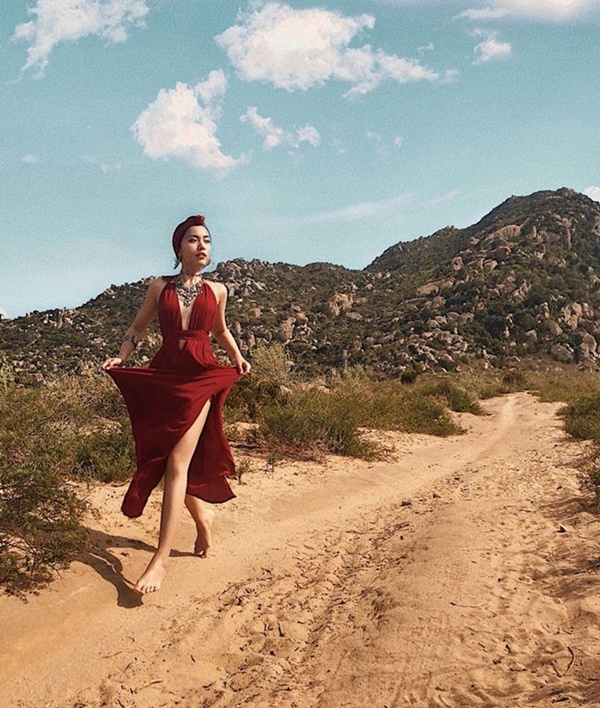 Nhìn body đẹp mê mẩn của em sinh đôi Hà Tăng ít ai tin cô từng béo ú-18