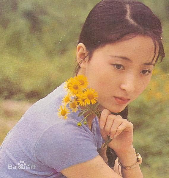 Số phận cùng cực của mỹ nhân Hồng Lâu Mộng Trần Hiểu Húc: Phim vận vào đời, tiên nữ cạo trọc vì bệnh ung thư-3