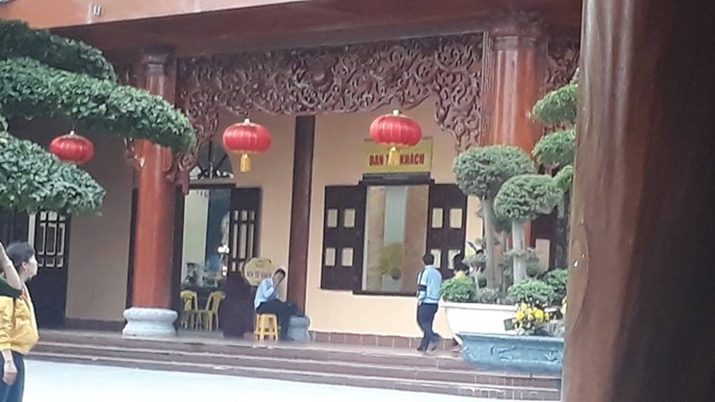 Chùa Ba Vàng đột ngột ngừng gọi vong, cúng oan gia trái chủ-4