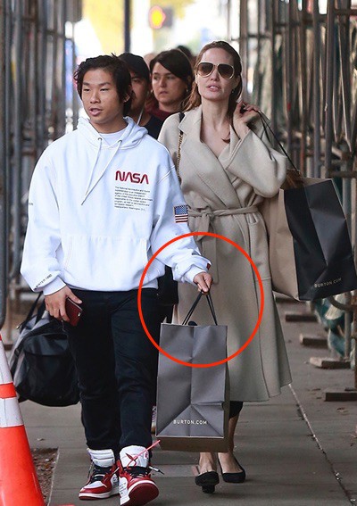 Nhờ hành động đặc biệt này, Pax Thiên là đứa con được Angelina Jolie yêu thương nhất-5