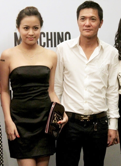 Đường tình lận đận của Hoàng Thuỳ Linh và Vĩnh Thuỵ-2