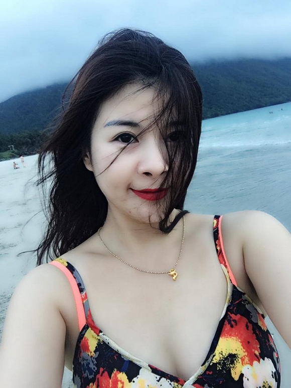 Nhan sắc xinh đẹp tuổi 44 và cuộc sống phơi phới của nữ diễn viên cong cớn nhất màn ảnh Việt-9