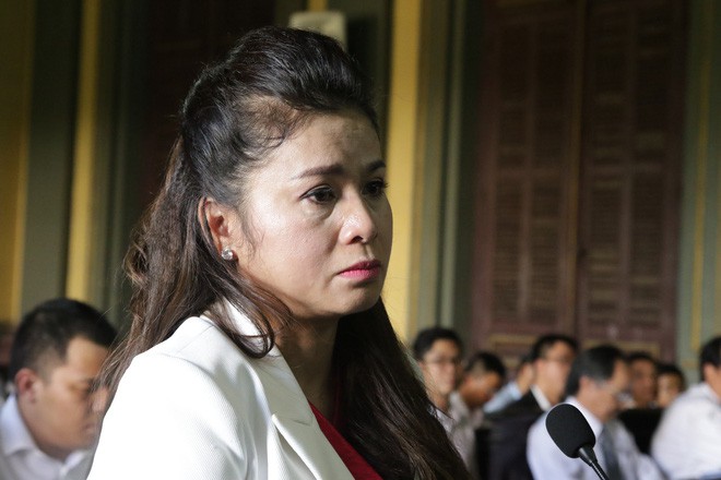 Bốc hơi hơn 2.100 tỷ gửi NH của vợ chồng ông Vũ: Phải chứng minh chi tiêu về việc gì-2