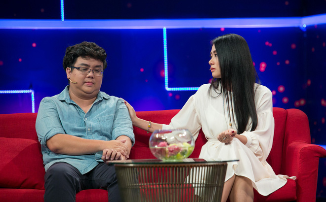 Cuộc hôn nhân của nam danh hài đạp vợ trước mặt đồng nghiệp vì mang sai giày như thế nào?-1