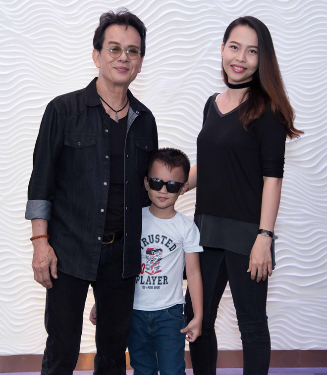 Nhạc sĩ Đức Huy: Chăm con thơ ở tuổi 72, tôi vẫn tràn đầy năng lượng-2