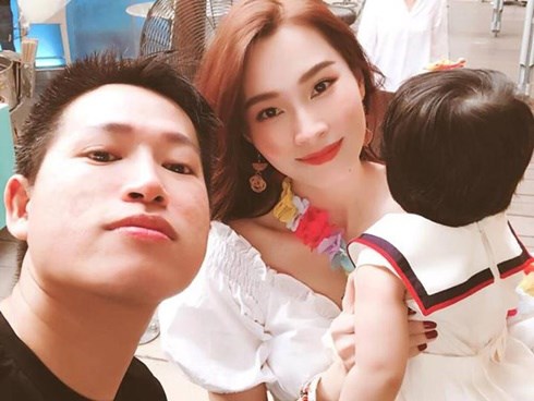 Vừa tròn 1 tuổi, con gái HH Đặng Thu Thảo đã diện váy hiệu “chanh xả” gần 11 triệu khiến ai cũng xuýt xoa